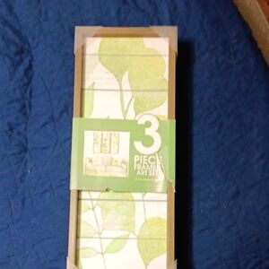 3 Piece Frame Set with Leaf Design